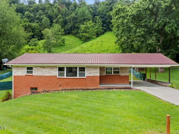 323 Clinch Ave, Sneedville, TN 37869