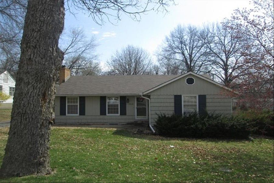 1st image of 1819 S Leslie Ave