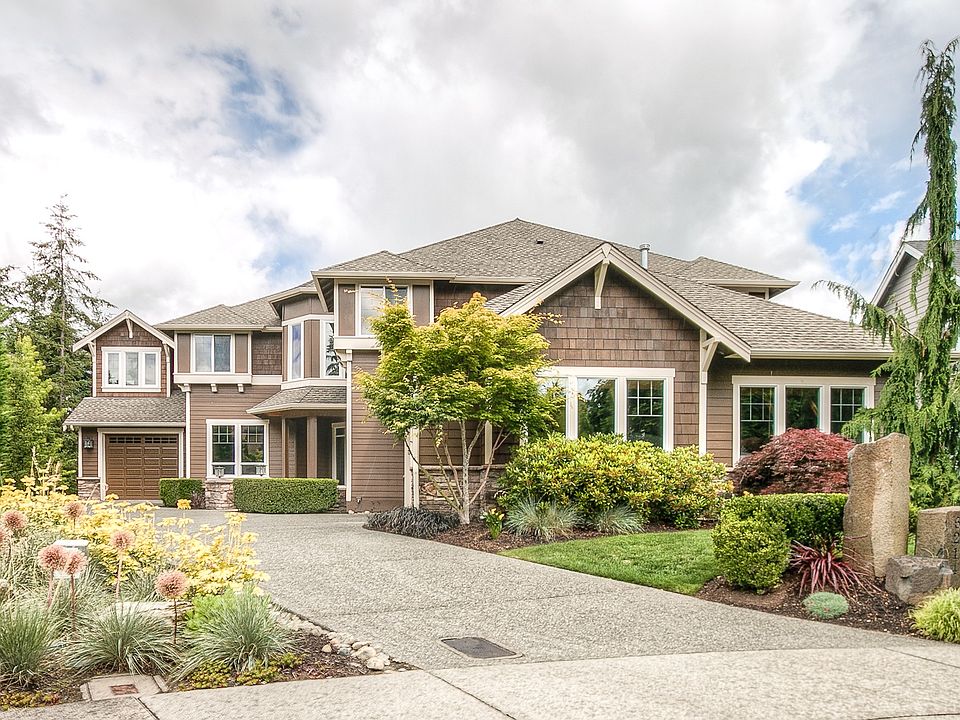 1st image of 6214 Fairway Pl SE