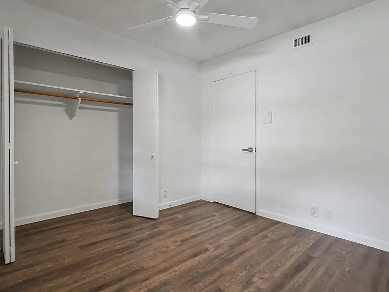 910 Wisteria Way — Photo 13