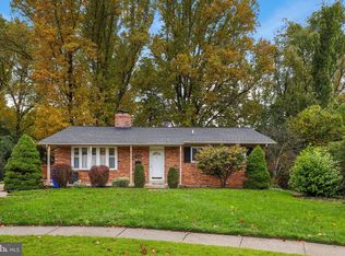 10100 Devere Ct, Silver Spring, MD 20903