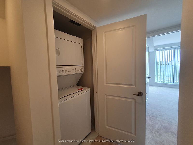 Oakville Townhouse for rent - 2 Bedrooms — photo 11
