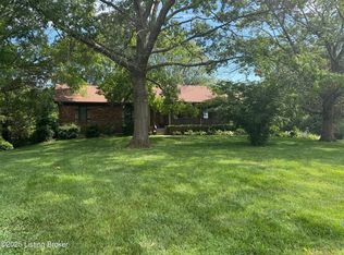 7218 Sunset Ln, Crestwood, KY 40014