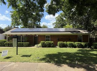 429 Ten Mile Dr, Desoto, TX 75115