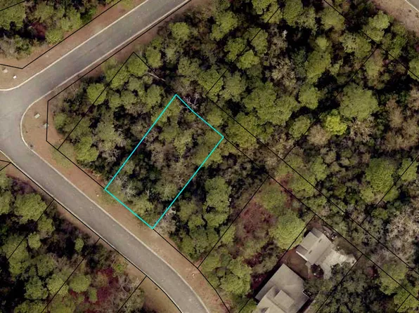 722 Mooring Ln, Saint Marys, GA 31558