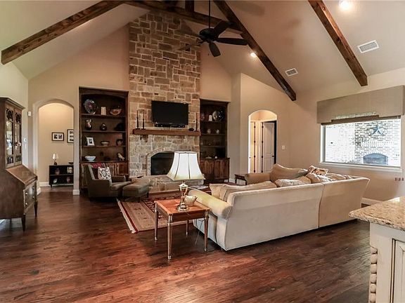 2nd image of 12500 Villa Milano Dr