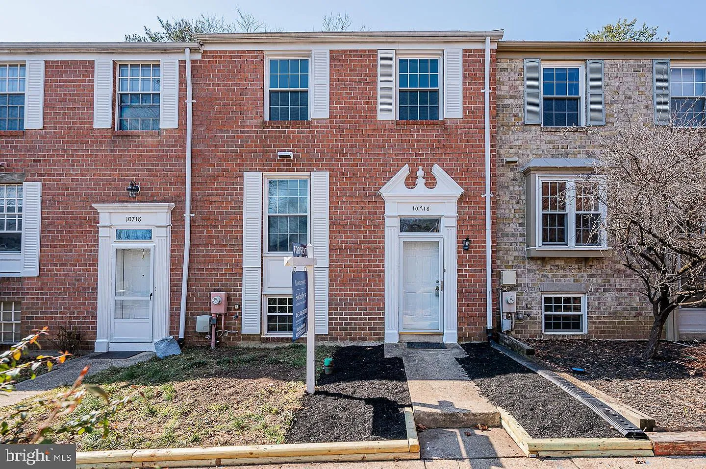 4 bed, 3.5 bath, 2120 sqft, $3,300 — Photo 1