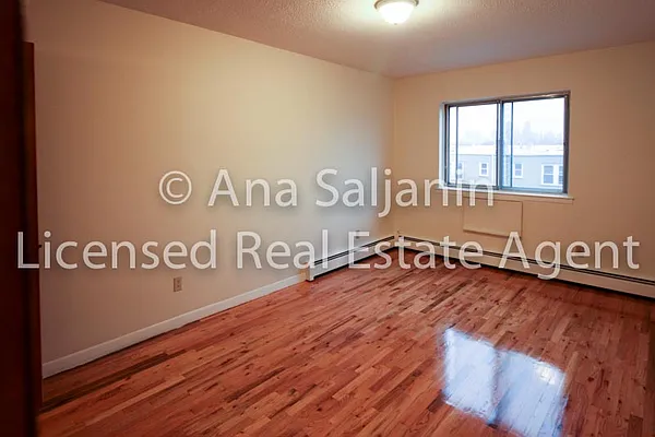 Rented by Horowitz Real Estate | media 65
