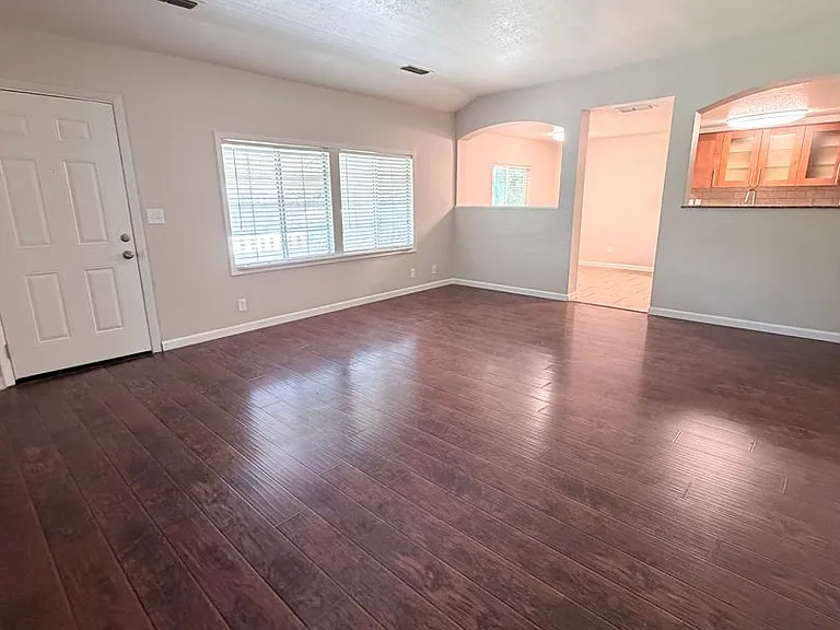 Country Lane - A Must See Community! — Photo 4