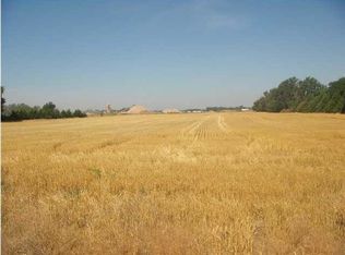 6099 N Ridge Rd, Maize, KS 67101