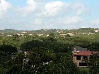 5th image of 23 Waterfall Dr