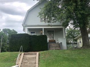 2601 S 33rd St, Omaha, NE 68105