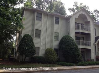5934 W Friendly Ave UNIT H, Greensboro, NC 27410