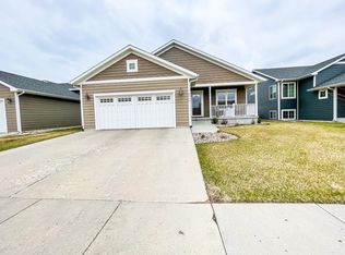 1314 15th St S, Brookings, SD 57006