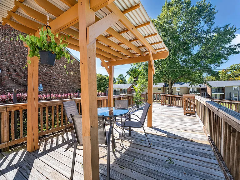 Willow Woods — Photo 14
