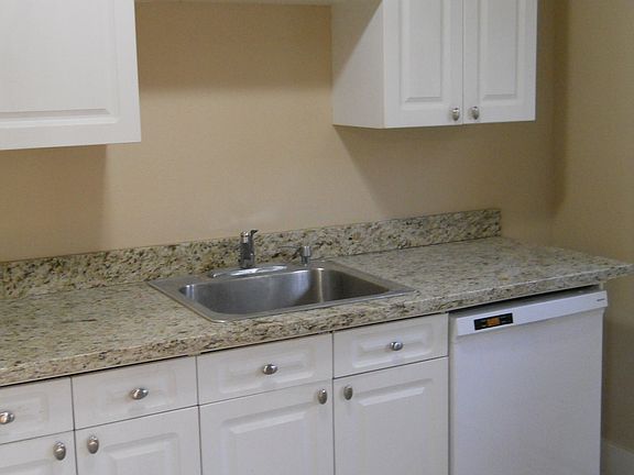 3rd image of 2365 Eastlake Ave E APT H