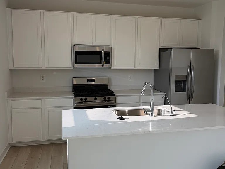 8603 Georgina St — Photo 2