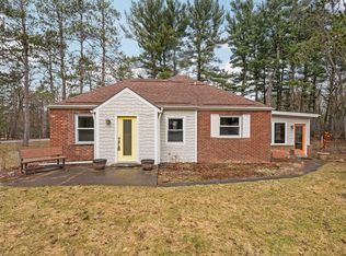 3486 Woodlea Dr, Ann Arbor, MI 48103