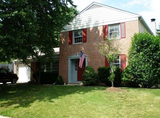 13514 Ellendale Dr, Chantilly, VA 20151