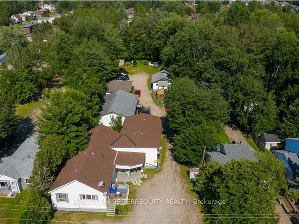 550 Lakeshore Dr, North Bay, ON P1A 2E6