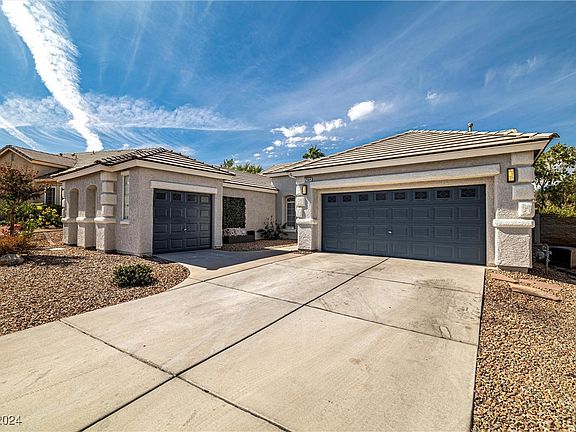 3rd image of 2564 Orangeglory Dr