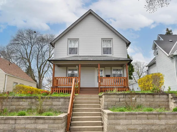 1639 South 85th STREET, West Allis, WI 53214