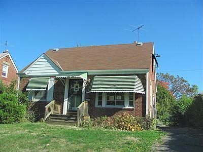 1st image of 3915 Lee Heights Blvd