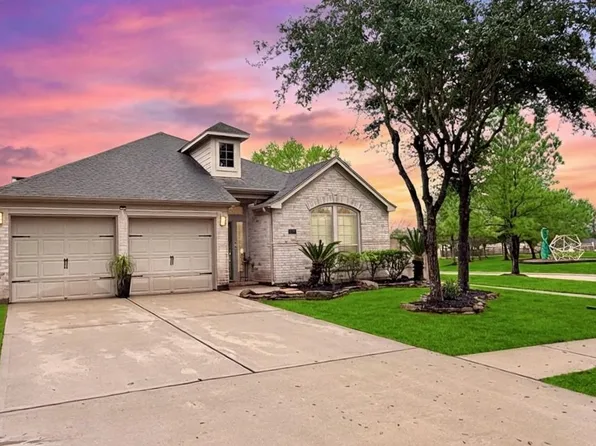 3201 Rock Brook Falls Ln, League City, TX 77573