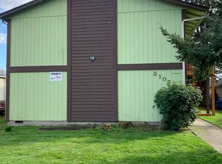 3103 Dover St APT 1, Longview, WA 98632