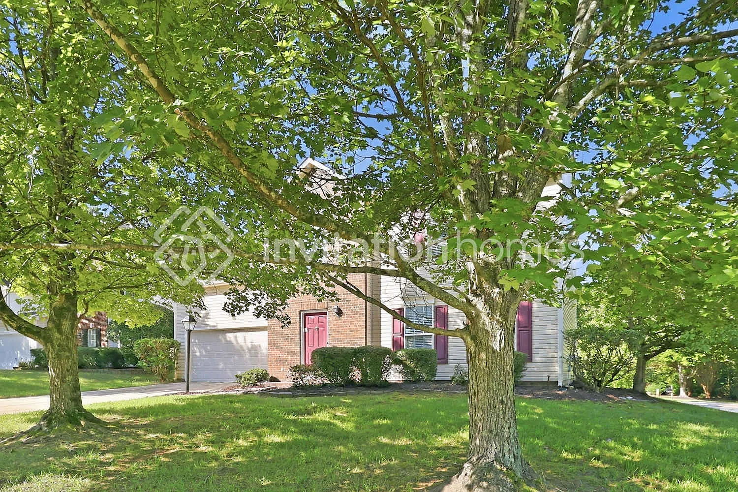 3517 Lusby Ct Charlotte, NC 28269 — Photo 1