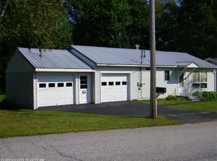 7 Lavoie St, Jay, ME 04239
