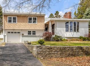 20 Everett Paine Blvd, Marblehead, MA 01945
