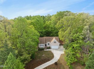 6004 Chittim Ct, Raleigh, NC 27616