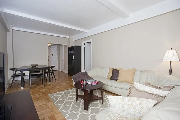 Sold by Barkoff Residential  | media 12