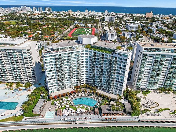 3rd image of 1100 West Ave #1522