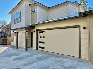 5899 W Castle Dr, Boise, ID 83703
