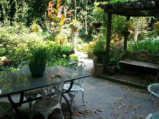 Rented by BLS Realty | media 41