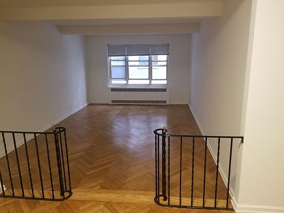 4th image of 139 E 35th St APT 5B