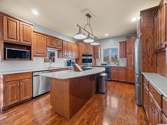 5th image of 2514 Dover Dr