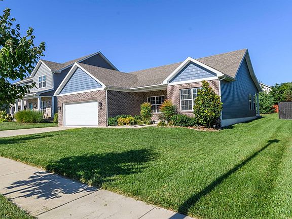 3rd image of 171 Ash Rapids Ct