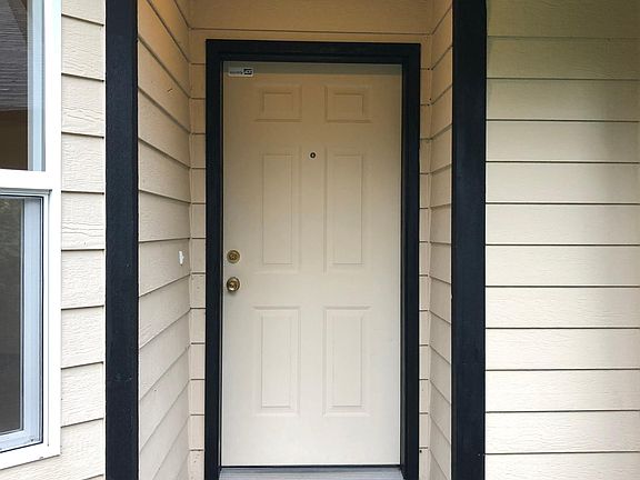 2nd image of 9193 Shadowcrest Ln NW