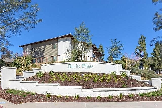 Entrance to Pacific Pines from El Camino Real