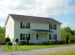 608 Pensinger Blvd, Oakland, MD