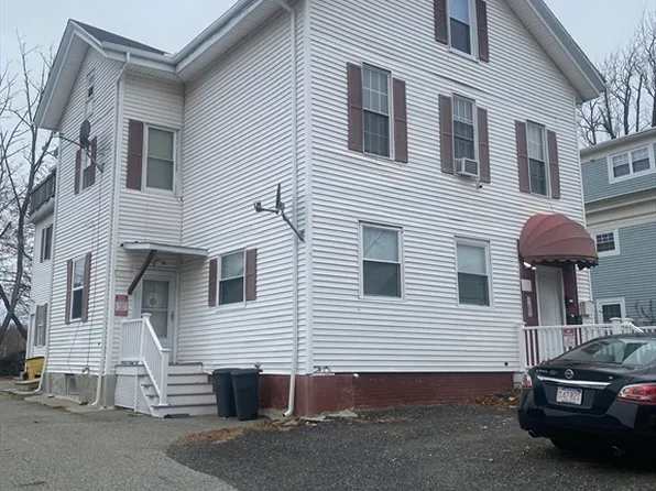 8 West St, Worcester, MA 01609