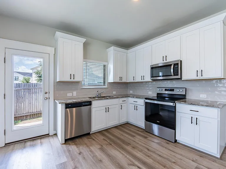 147 Waterside Rd #A — Photo 9