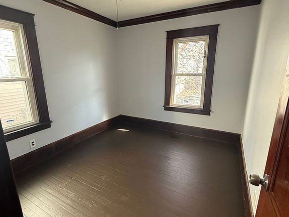 5th image of 4719 E 94th St