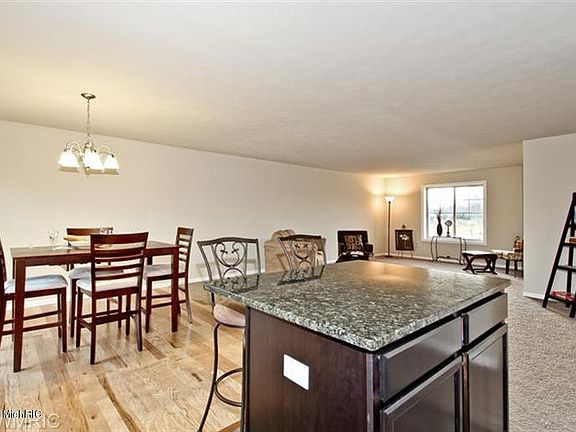 3rd image of 11828 Meddler Ct #A