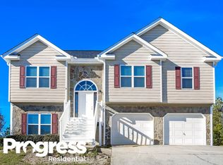 55 Richmond Dr, Hiram, GA 30141