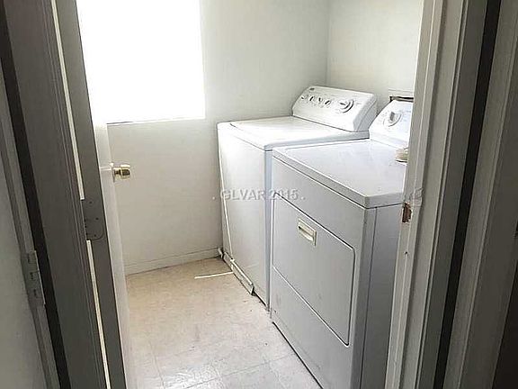 4th image of 5980 Osprey Point Ave
