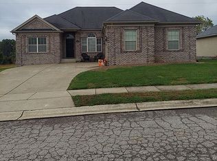 219 Jewell Ct, Radcliff, KY 40160